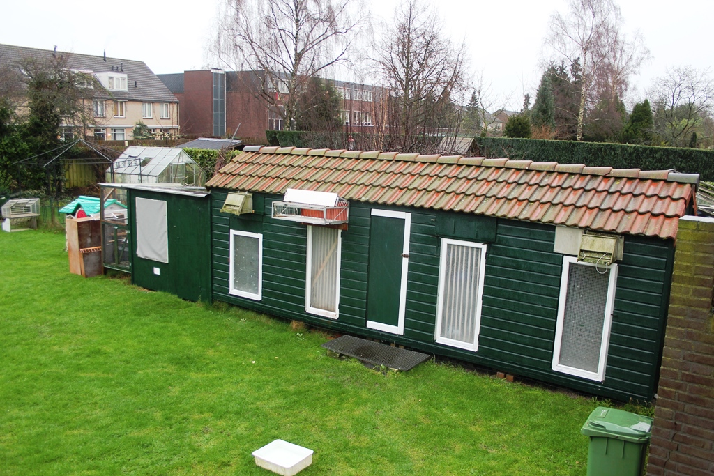 Hok vader en broer de Groot voor de overnachtfond maar in dezelfde ruime tuin